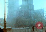 Immagine di La cattedrale di Notre Dame Parigi Francia, 1945, secondo 4 filmato di repertorio 65675020420