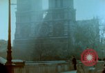Immagine di La cattedrale di Notre Dame Parigi Francia, 1945, secondo 9 filmato di repertorio 65675020420