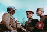 Image russe et nous des généraux Torgau Allemagne, 1945, de la seconde 8 séquences d'archives historiques vidéo 65675020423