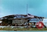 Image endommagé hangar allemand et USAAF Thunderbolts P47 Allemagne, 1945, de la seconde 19 séquences d'archives historiques vidéo 65675020424