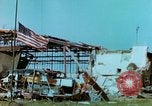 Image endommagé hangar allemand et USAAF Thunderbolts P47 Allemagne, 1945, de la seconde 28 séquences d'archives historiques vidéo 65675020424