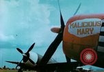 Image endommagé hangar allemand et USAAF Thunderbolts P47 Allemagne, 1945, de la seconde 54 séquences d'archives historiques vidéo 65675020424