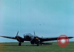 Standbild Heinkel He-111 und C-47 Flugzeuge Deutschland, 1945, aus Sekunde 4 historischem Filmmaterial Videoclip 65675020425