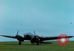 Standbild Heinkel He-111 und C-47 Flugzeuge Deutschland, 1945, aus Sekunde 12 historischem Filmmaterial Videoclip 65675020425