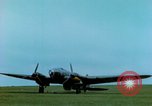 Standbild Heinkel He-111 und C-47 Flugzeuge Deutschland, 1945, aus Sekunde 17 historischem Filmmaterial Videoclip 65675020425
