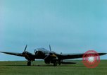 Standbild Heinkel He-111 und C-47 Flugzeuge Deutschland, 1945, aus Sekunde 18 historischem Filmmaterial Videoclip 65675020425