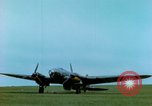 Standbild Heinkel He-111 und C-47 Flugzeuge Deutschland, 1945, aus Sekunde 25 historischem Filmmaterial Videoclip 65675020425