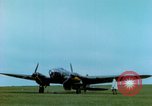 Standbild Heinkel He-111 und C-47 Flugzeuge Deutschland, 1945, aus Sekunde 29 historischem Filmmaterial Videoclip 65675020425