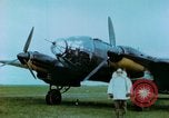 Standbild Heinkel He-111 und C-47 Flugzeuge Deutschland, 1945, aus Sekunde 60 historischem Filmmaterial Videoclip 65675020425