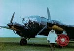 Standbild Heinkel He-111 und C-47 Flugzeuge Deutschland, 1945, aus Sekunde 62 historischem Filmmaterial Videoclip 65675020425