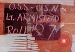 Standbild befreiten französische Soldaten Paris Frankreich, 1945, aus Sekunde 5 historischem Filmmaterial Videoclip 65675020433
