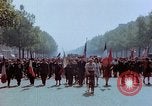 Standbild VE Day Celebrations Paris Frankreich, 1945, aus Sekunde 33 historischem Filmmaterial Videoclip 65675020434