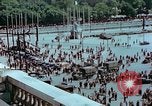 Standbild VE Day Feier Paris Frankreich, 1945, aus Sekunde 40 historischem Filmmaterial Videoclip 65675020435