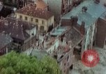 Standbild VE Day celebration Parade Paris Frankreich, 1945, aus Sekunde 55 historischem Filmmaterial Videoclip 65675020437