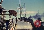 Standbild Alliierte Schiffe im Hafen von Tunis Tunis Tunesien Tunis Port, 1943, aus Sekunde 33 historischem Filmmaterial Videoclip 65675020440