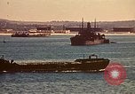 Standbild Matrose der US Navy im Hafen von Tunis Tunis Tunesien Tunis Port, 1943, aus Sekunde 7 historischem Filmmaterial Videoclip 65675020441