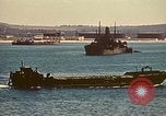 Standbild Matrose der US Navy im Hafen von Tunis Tunis Tunesien Tunis Port, 1943, aus Sekunde 12 historischem Filmmaterial Videoclip 65675020441