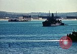 Standbild Matrose der US Navy im Hafen von Tunis Tunis Tunesien Tunis Port, 1943, aus Sekunde 30 historischem Filmmaterial Videoclip 65675020441