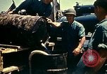 Standbild Matrose der US Navy im Hafen von Tunis Tunis Tunesien Tunis Port, 1943, aus Sekunde 36 historischem Filmmaterial Videoclip 65675020441