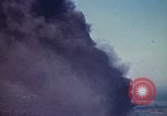 Standbild Bombardierung alliierter Schiffe im Hafen von Tunis Tunis Tunesien Tunis Port, 1943, aus Sekunde 6 historischem Filmmaterial Videoclip 65675020443