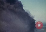 Standbild Bombardierung alliierter Schiffe im Hafen von Tunis Tunis Tunesien Tunis Port, 1943, aus Sekunde 8 historischem Filmmaterial Videoclip 65675020443