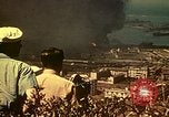Standbild Bombardierung alliierter Schiffe im Hafen von Tunis Tunis Tunesien Tunis Port, 1943, aus Sekunde 12 historischem Filmmaterial Videoclip 65675020443