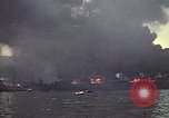 Standbild Bombardierung alliierter Schiffe im Hafen von Tunis Tunis Tunesien Tunis Port, 1943, aus Sekunde 24 historischem Filmmaterial Videoclip 65675020443