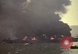 Standbild Bombardierung alliierter Schiffe im Hafen von Tunis Tunis Tunesien Tunis Port, 1943, aus Sekunde 26 historischem Filmmaterial Videoclip 65675020443