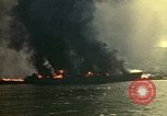 Standbild Bombardierung alliierter Schiffe im Hafen von Tunis Tunis Tunesien Tunis Port, 1943, aus Sekunde 42 historischem Filmmaterial Videoclip 65675020443