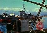 Immagine di Grandi landing craft fanteria Inghilterra, 1944, secondo 55 filmato di repertorio 65675020451