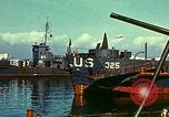 Immagine di Grandi landing craft fanteria Inghilterra, 1944, secondo 61 filmato di repertorio 65675020451