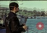 Immagine di US landing craft riuniti in una baia Inghilterra, 1944, secondo 14 filmato di repertorio 65675020453