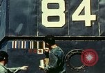 Immagine di Diversi Landing Craft Infantry preparando per sbarco in Normandia Inghilterra, 1944, secondo 20 filmato di repertorio 65675020454