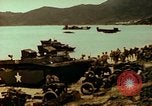 Standbild amphibischen Ausbildung Pacific Theater, 1944, aus Sekunde 11 historischem Filmmaterial Videoclip 65675020456