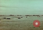 Standbild amphibischen Ausbildung Pacific Theater, 1944, aus Sekunde 30 historischem Filmmaterial Videoclip 65675020456