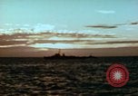 Standbild Amphibious task force Pacific Theater, 1944, aus Sekunde 31 historischem Filmmaterial Videoclip 65675020458