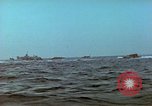 Standbild USA Amphibious Assault auf der Insel im Pazifik Pacific Theater, 1944, aus Sekunde 8 historischem Filmmaterial Videoclip 65675020459