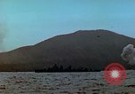 Standbild USA Amphibious Assault auf der Insel im Pazifik Pacific Theater, 1944, aus Sekunde 10 historischem Filmmaterial Videoclip 65675020459