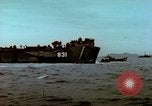 Image Landing Ship Tank Îles Mariannes du Nord, 1945, de la seconde 46 séquences d'archives historiques vidéo 65675020460