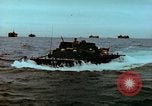 Image Landing Ship Tank Îles Mariannes du Nord, 1945, de la seconde 56 séquences d'archives historiques vidéo 65675020460