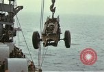 Standbild Landung Manöver United States USA, 1943, aus Sekunde 16 historischem Filmmaterial Videoclip 65675020462