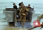 Standbild Landung Manöver United States USA, 1942, aus Sekunde 26 historischem Filmmaterial Videoclip 65675020474