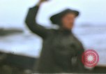 Image landing manoeuvres United States USA, 1942, de la seconde 27 séquences d'archives historiques vidéo 65675020475