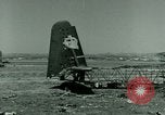 Standbild Wrack der Deutschen Messerschmitt Me 323 Gigant Flugzeug in Tunis Tunis Tunesien, 1943, aus Sekunde 11 historischem Filmmaterial Videoclip 65675020477