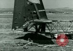 Standbild Wrack der Deutschen Messerschmitt Me 323 Gigant Flugzeug in Tunis Tunis Tunesien, 1943, aus Sekunde 27 historischem Filmmaterial Videoclip 65675020477