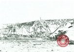 Standbild Wrack der Deutschen Messerschmitt Me 323 Gigant Flugzeug in Tunis Tunis Tunesien, 1943, aus Sekunde 60 historischem Filmmaterial Videoclip 65675020477
