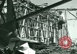 Standbild Wrack der Deutschen Messerschmitt Me 323 Gigant Flugzeug in Tunis Tunis Tunesien, 1943, aus Sekunde 61 historischem Filmmaterial Videoclip 65675020477