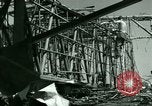 Standbild Wrack der Deutschen Messerschmitt Me 323 Gigant Flugzeug in Tunis Tunis Tunesien, 1943, aus Sekunde 62 historischem Filmmaterial Videoclip 65675020477