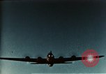 Standbild B-17-Bomber Pueblo Army Air Field Colorado USA, 1943, aus Sekunde 26 historischem Filmmaterial Videoclip 65675020484