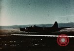 Standbild B-17-Bomber Pueblo Army Air Field Colorado USA, 1943, aus Sekunde 32 historischem Filmmaterial Videoclip 65675020484